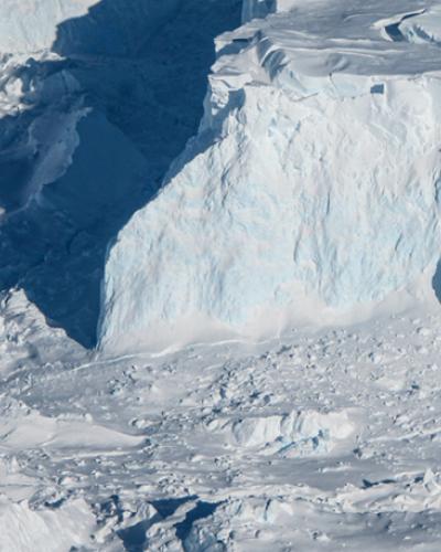 Twaites Glacier ice shelf